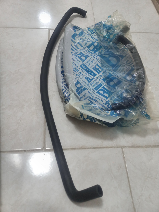 شیلنگ بخار روغن درب سوپاپ پژو 2000 XU9